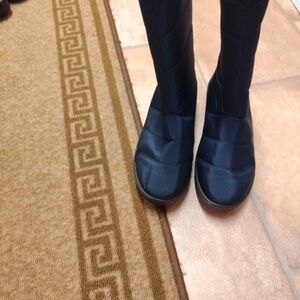 Chic Navy Knee-High Boots